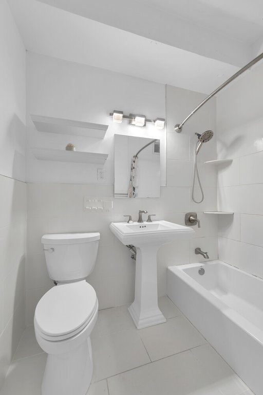 70 La Salle Street, Unit 5G photo 19