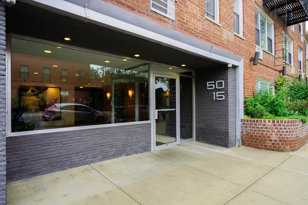 50-15 39th Street, Unit 3E photo 14