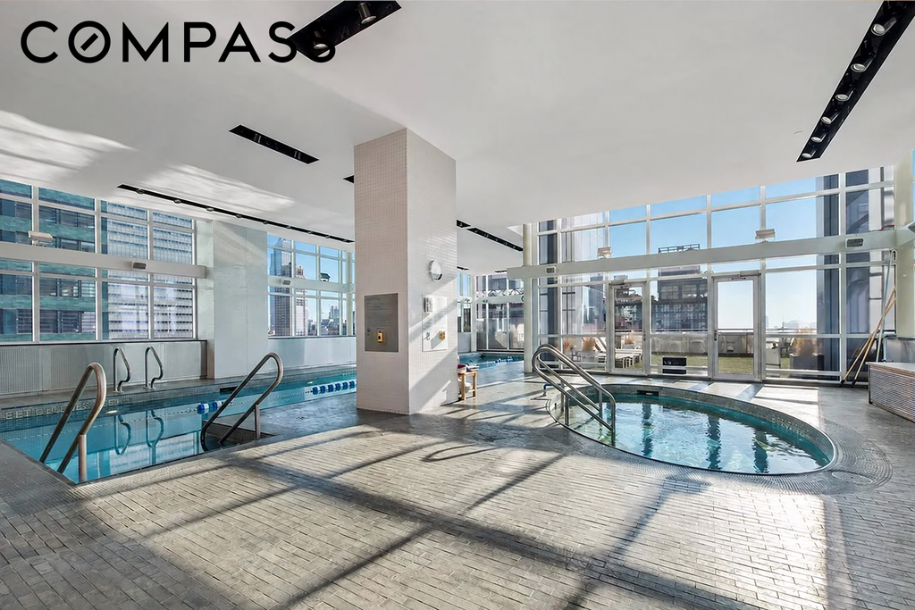 350 West 42nd Street, Unit 12H photo 15