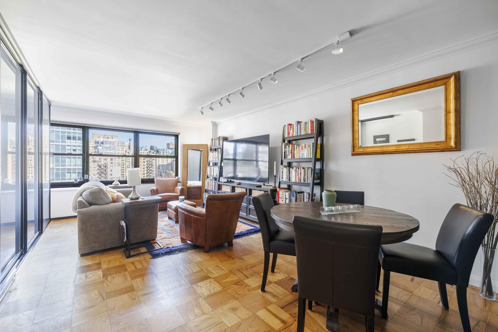 180 West End Avenue, Unit 15P