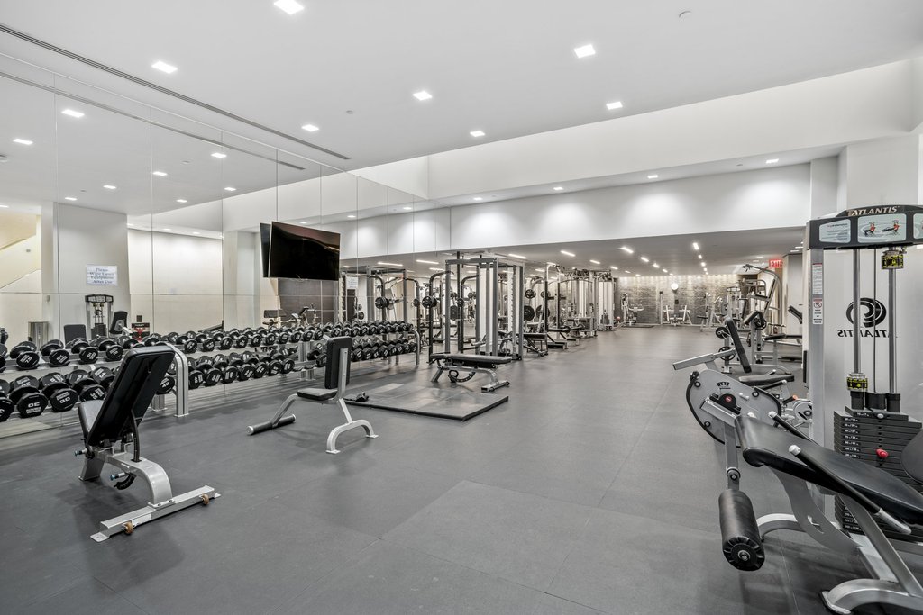 400 East 67th Street, Unit 23B photo 11