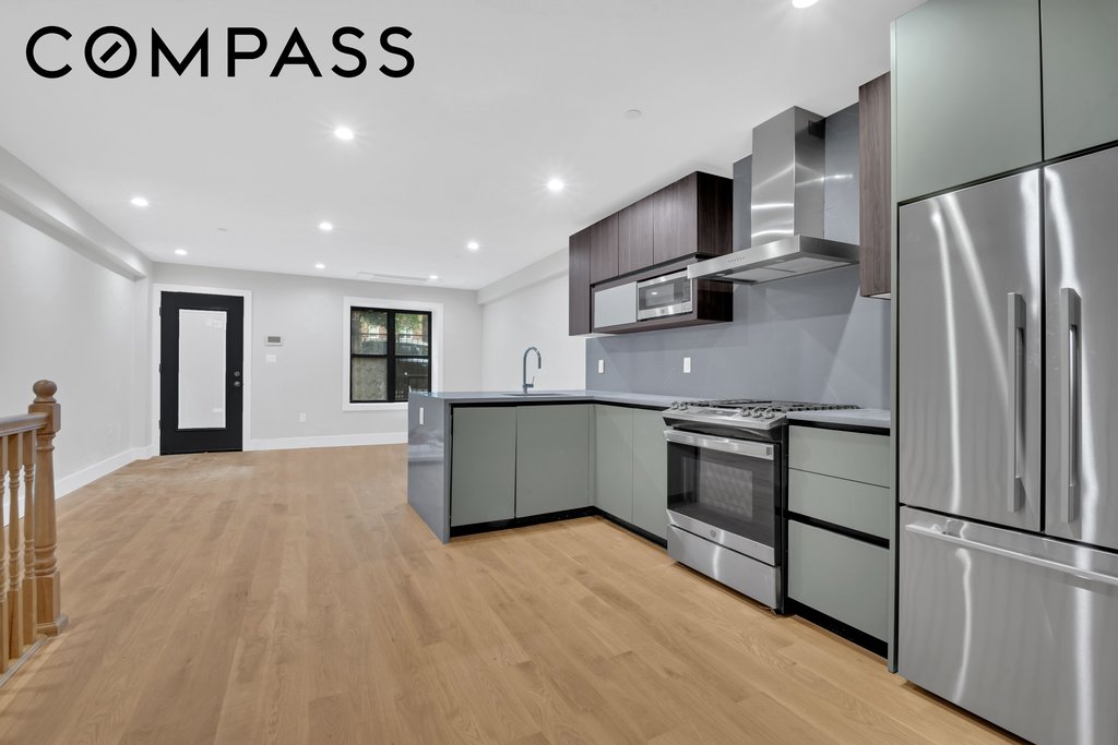 265 West 131st Street, Unit GARDEN photo 4