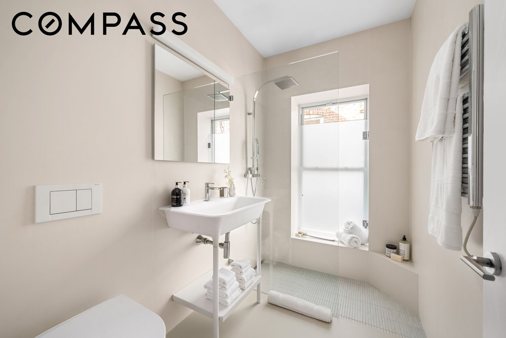 472 Greenwich Street, Unit PH photo 12