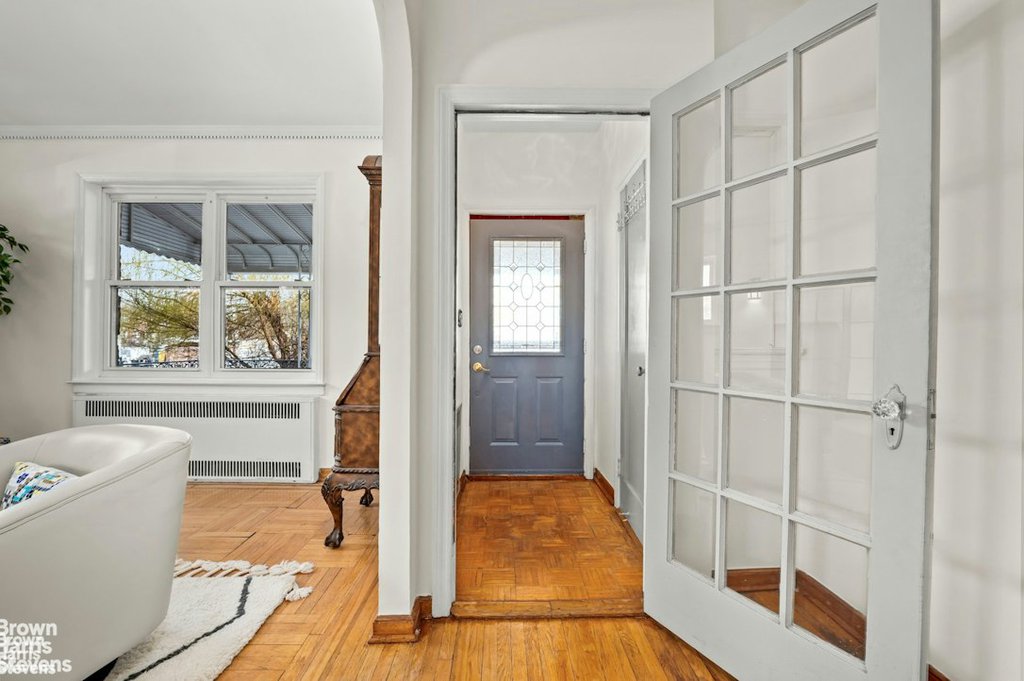 2954 Avenue R – For Sale photo 5