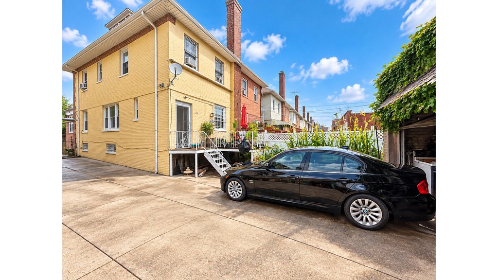 150 Sullivan Place – For Sale photo 23