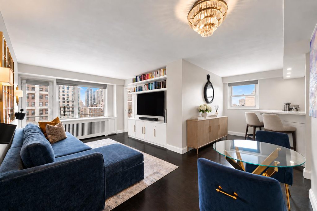 400 East 77th Street, Unit 19A