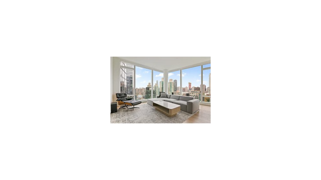30 Riverside Boulevard, Unit 27E