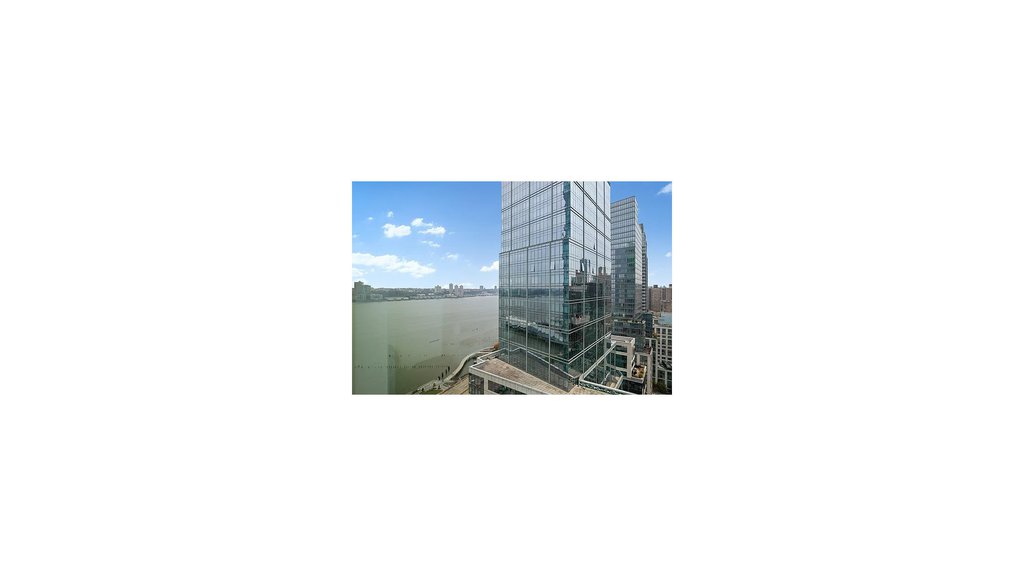 30 Riverside Boulevard, Unit 27E photo 9