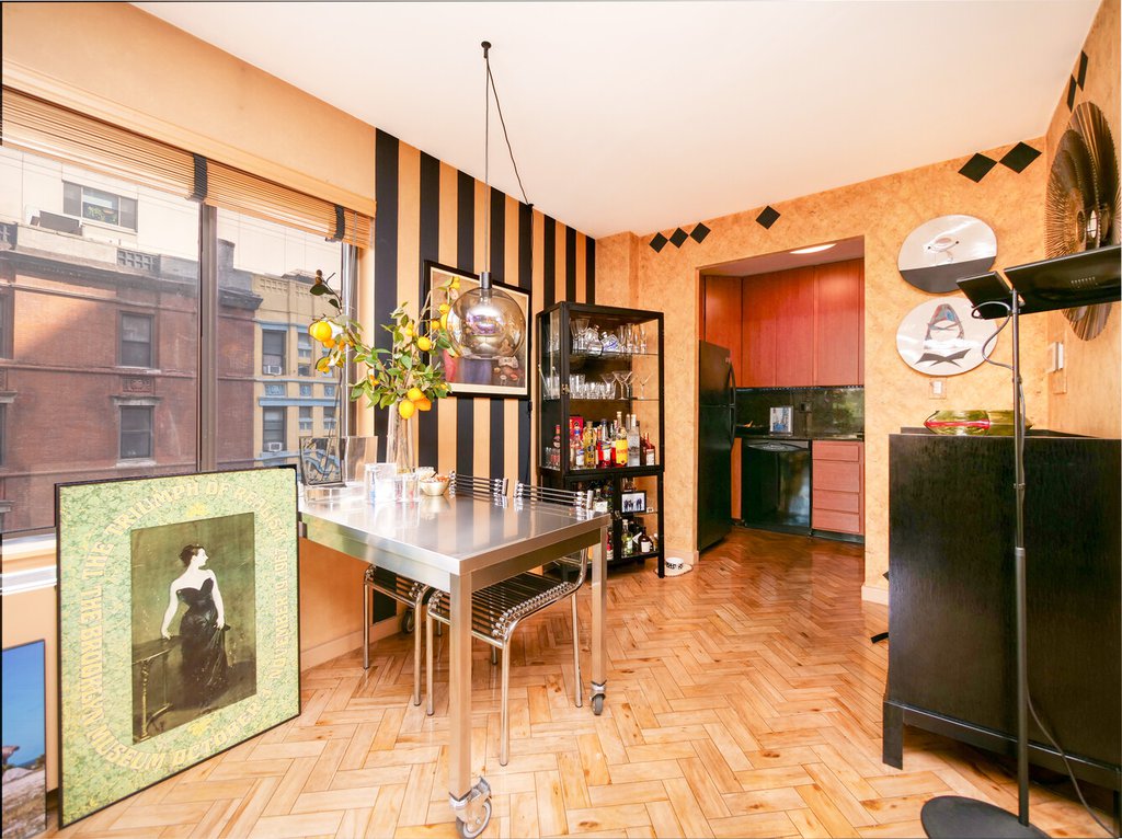 300 East 95th Street, Unit 5A photo 9