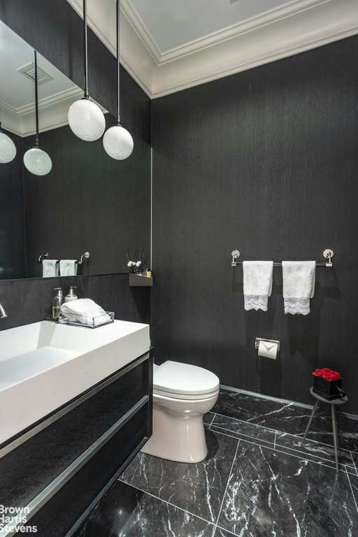 20 East End Avenue, Unit 6A photo 11