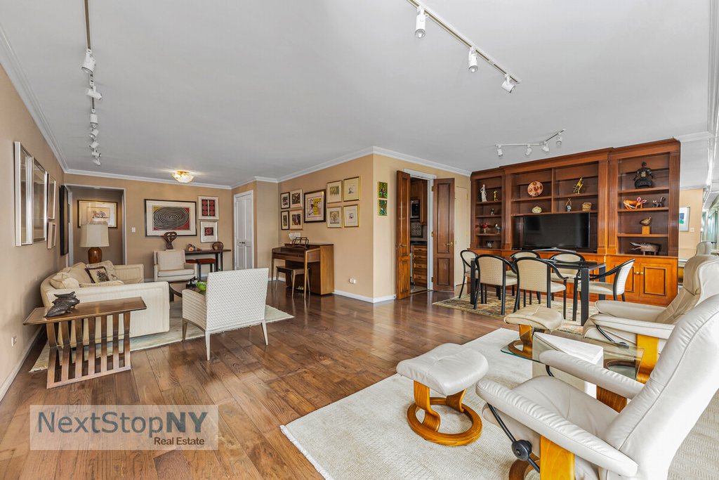 400 East 56th Street, Unit 34P photo 3