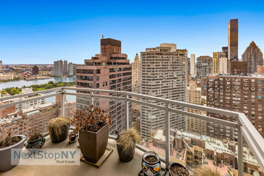 400 East 56th Street, Unit 34P photo 5