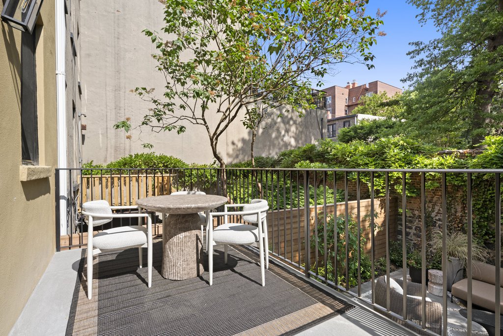 227 Warren Street – For Sale photo 8