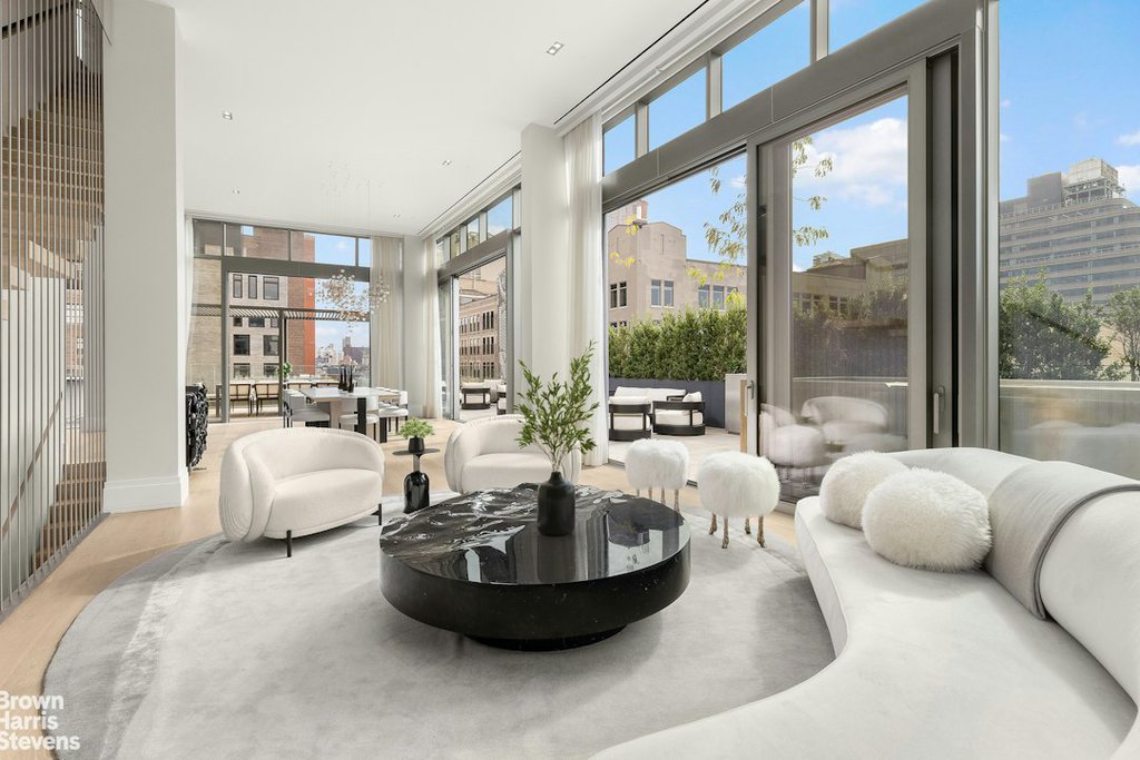 601 Washington Street, Unit PHE