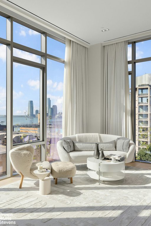 601 Washington Street, Unit PHE photo 5