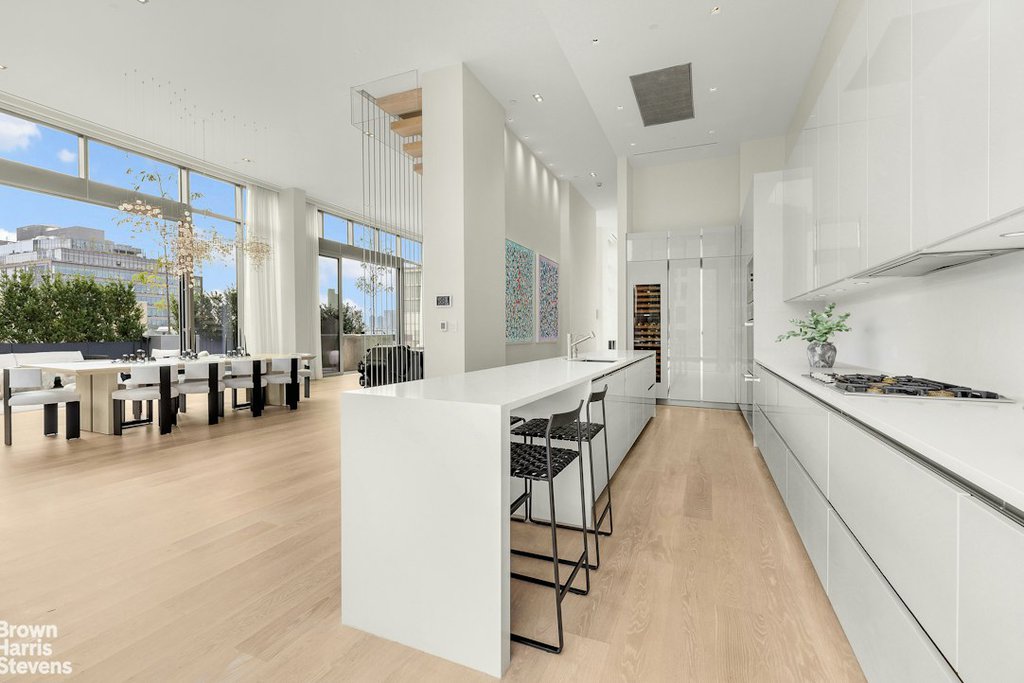 601 Washington Street, Unit PHE photo 12