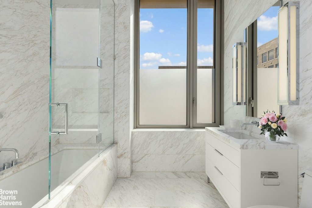 601 Washington Street, Unit PHE photo 17