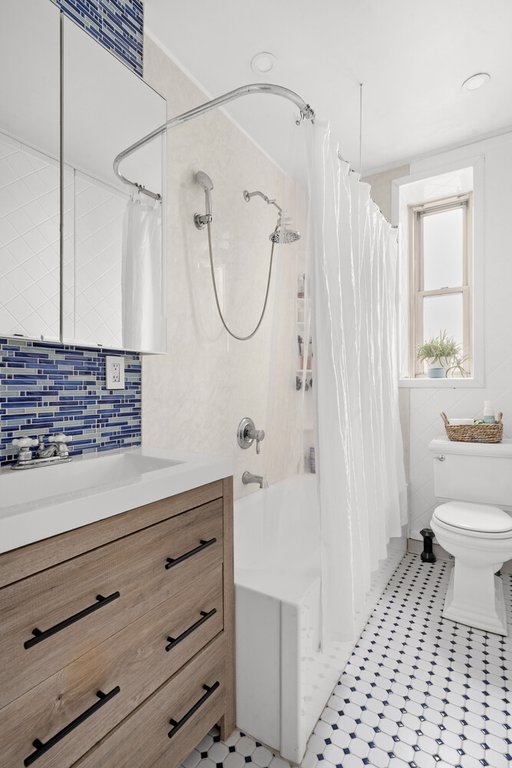 68-10 108th Street, Unit 6G photo 8