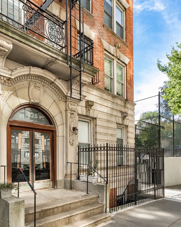 328 West 96th Street, Unit G photo 13