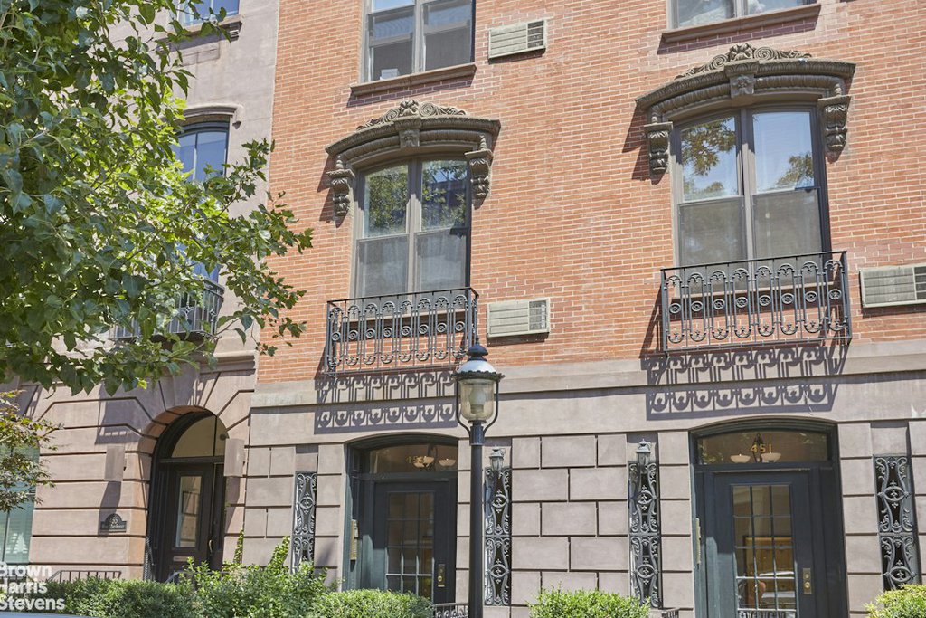 451 West 22nd Street, Unit 2F photo 6