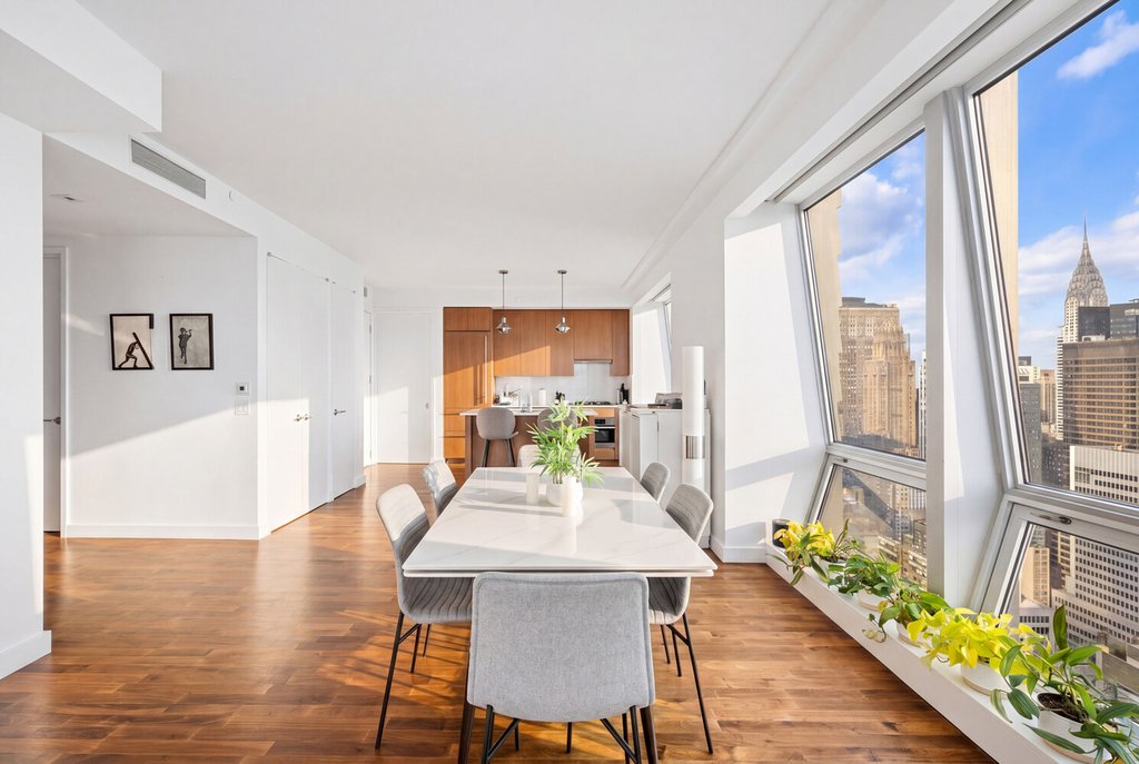 400 Fifth Avenue, Unit 46AB photo 4