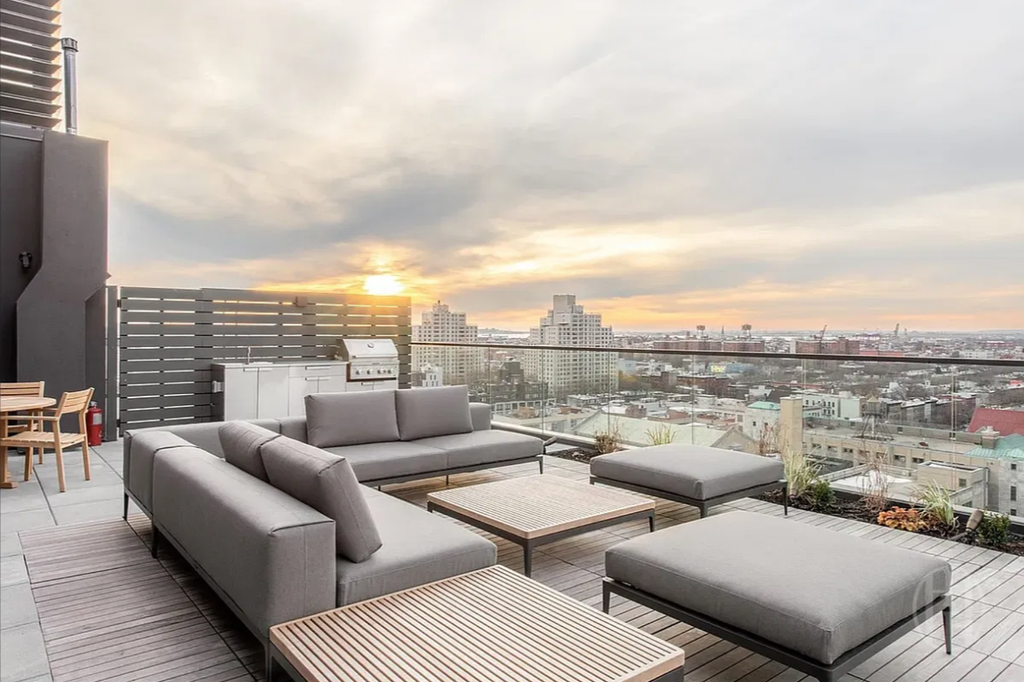 561 Pacific Street, Unit 401 photo 8