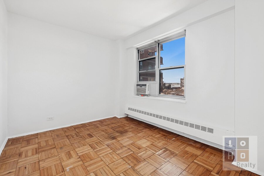 575 Grand Street, Unit 1105 photo 12