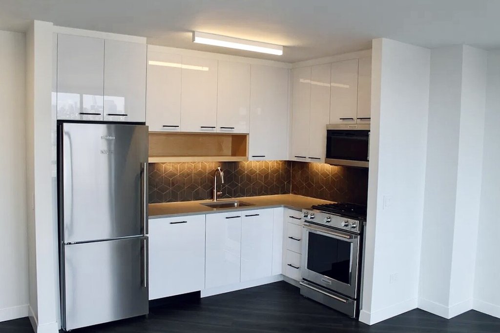 250 East Houston Street, Unit 2B photo 3