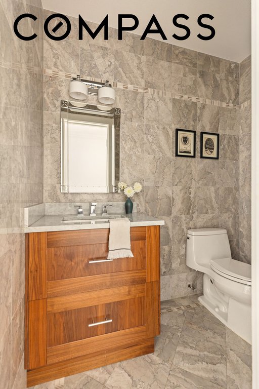 236 West 24th Street, Unit GARDEN photo 9