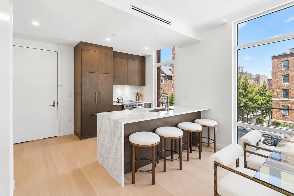30-70 29th Street, Unit 3F photo 3