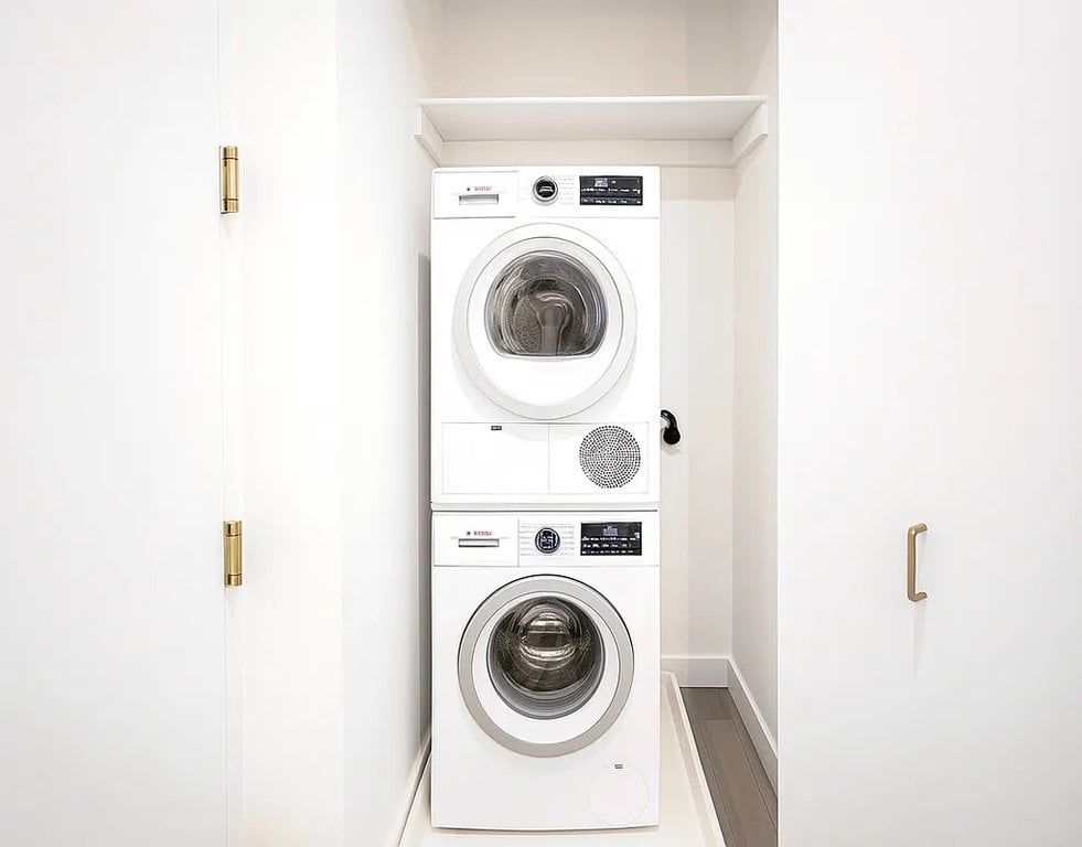 180 Water Street, Unit 2605 photo 6