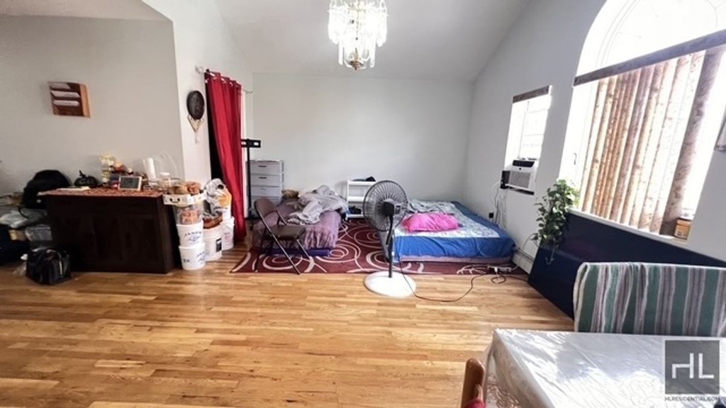 2810 Beverley Road, Unit 3 photo 5