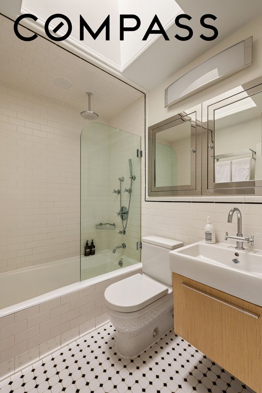39 Remsen Street, Unit 4A photo 8