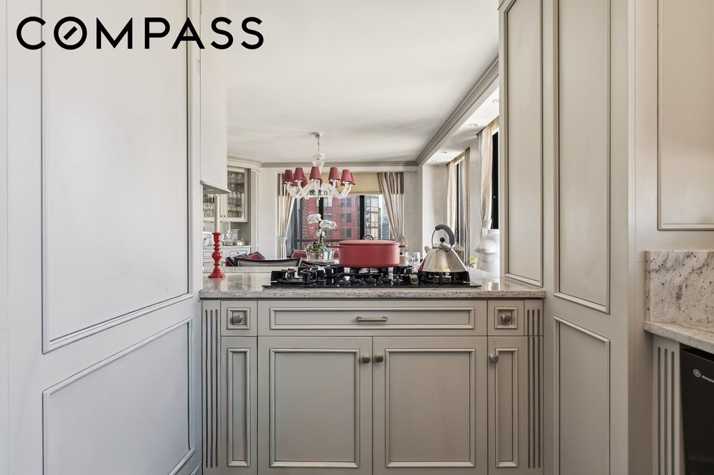 304 East 65th Street, Unit 24ABD photo 15