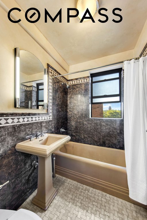 71 Ocean Parkway, Unit 5N photo 8