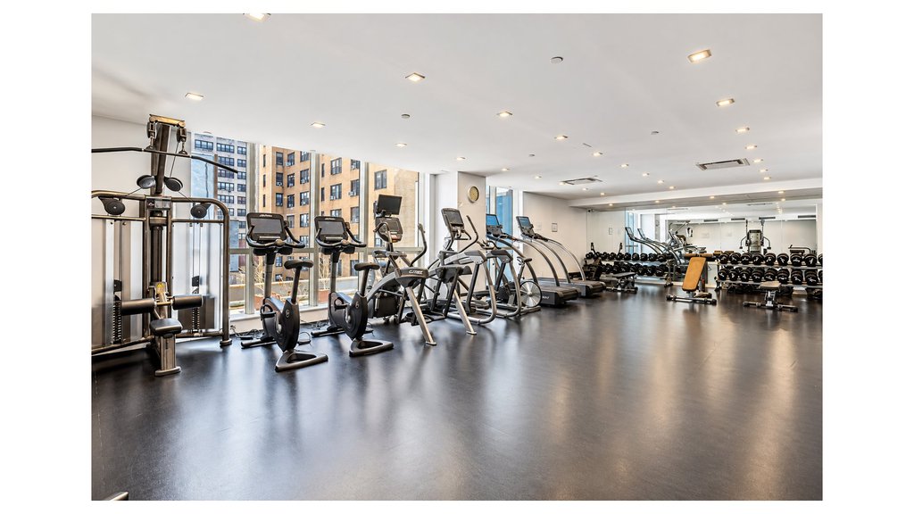 325 Lexington Avenue, Unit 24D photo 7
