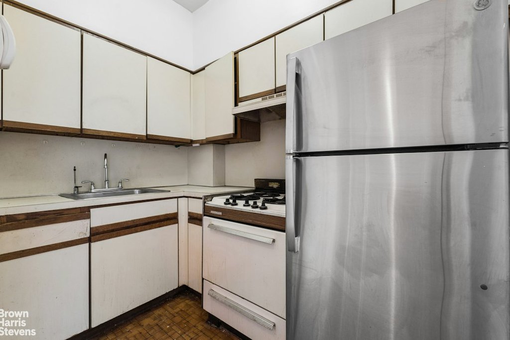 225 Lincoln Place, Unit 5H photo 5
