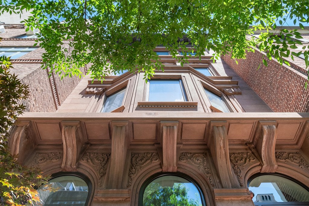 51 East 80th Street – For Sale photo 2