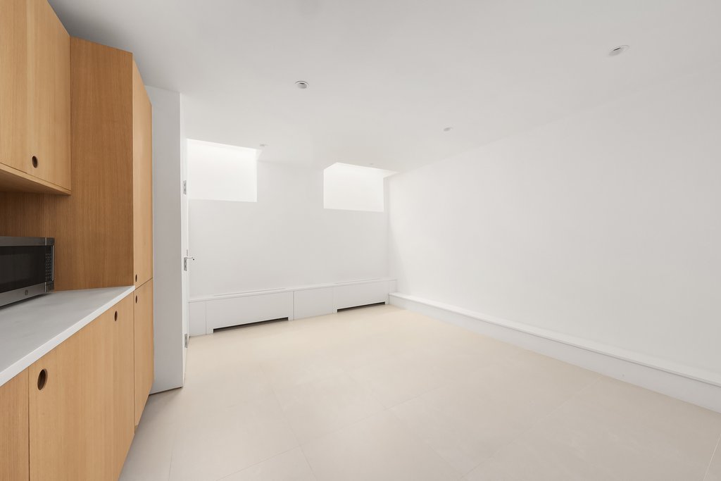 51 East 80th Street – For Sale photo 39