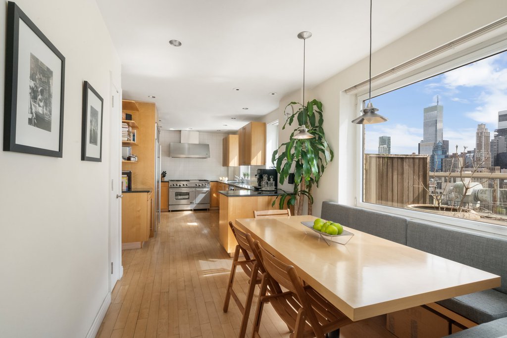 860 Fifth Avenue, Unit PH21H photo 4