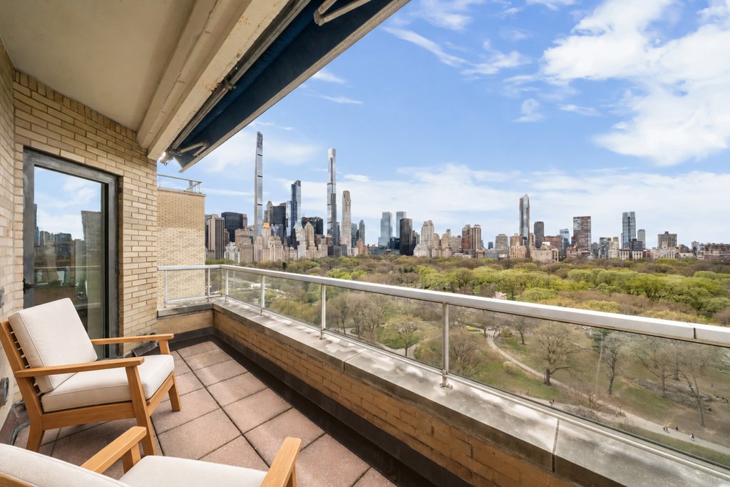 860 Fifth Avenue, Unit PH21H photo 9