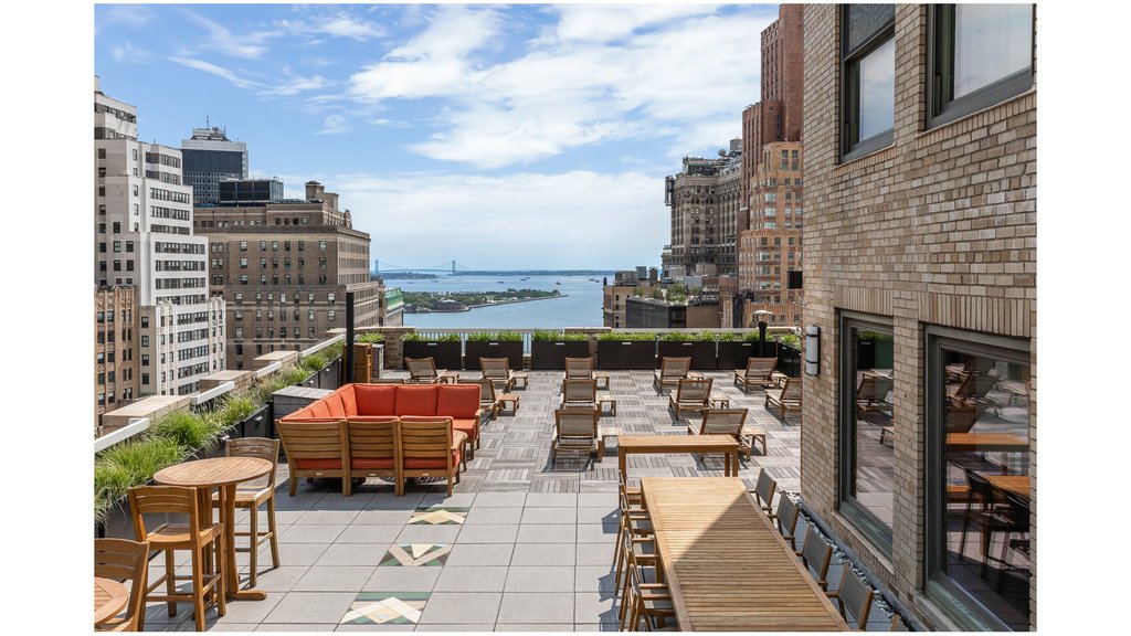 88 Greenwich Street, Unit 2101 photo 22