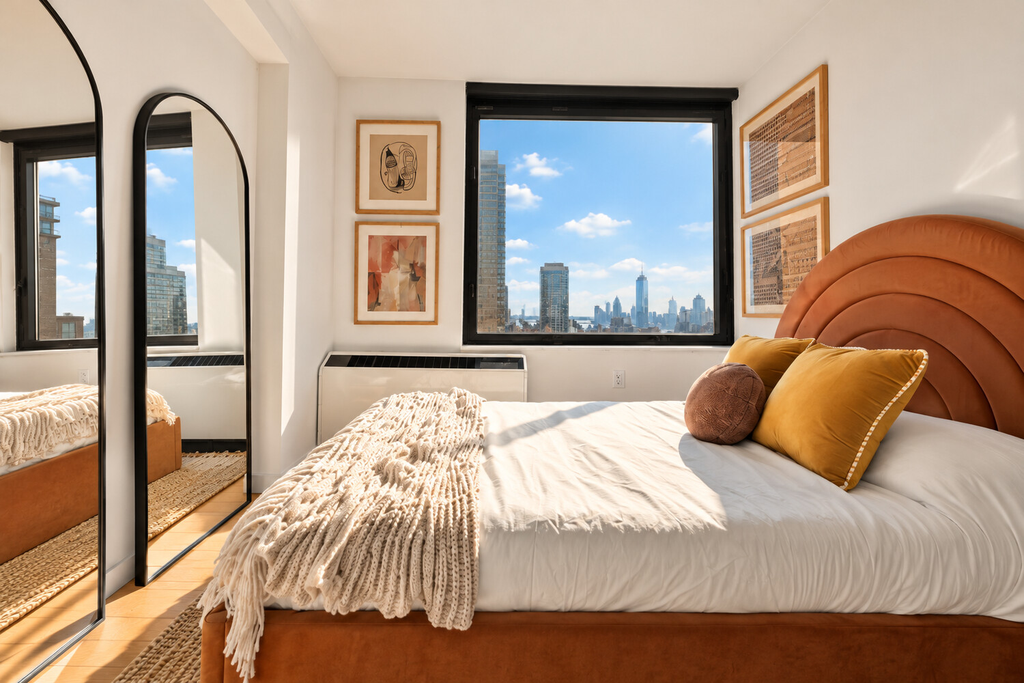 100 West 39th Street, Unit 43J photo 6