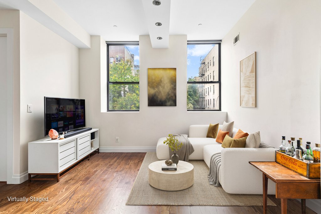 198 Roebling Street, Unit 3A