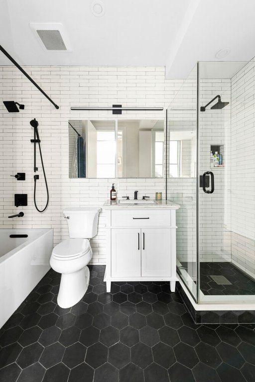 198 Roebling Street, Unit 3A photo 8