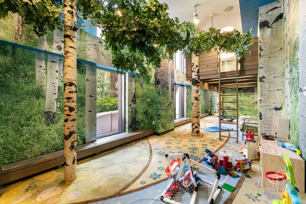 200 East 95th Street, Unit 5C photo 17