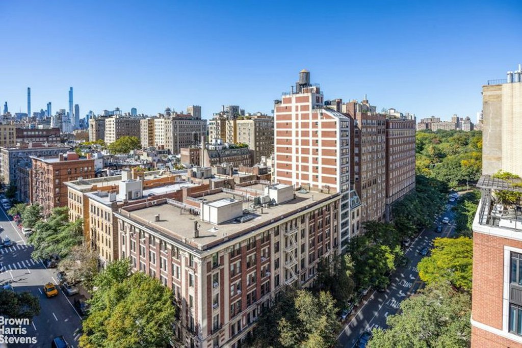 49 East 96th Street, Unit 16D photo 2