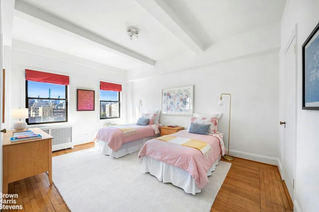 49 East 96th Street, Unit 16D photo 6