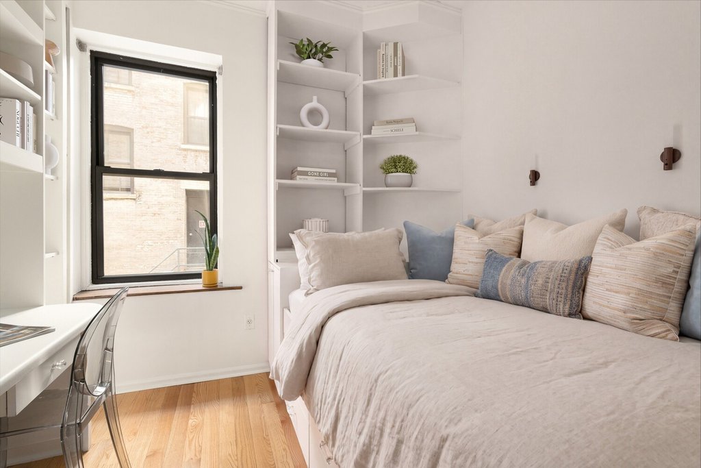 170 West 89th Street, Unit 1B photo 5