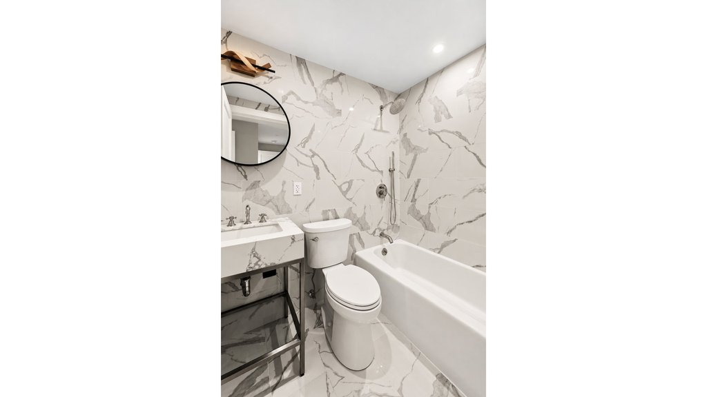 1474 Third Avenue, Unit 12S photo 12
